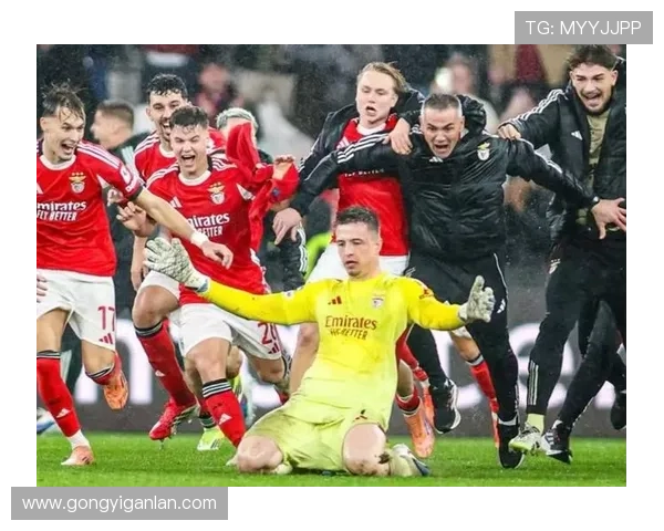 德甲三队欧战附加赛大胜在望